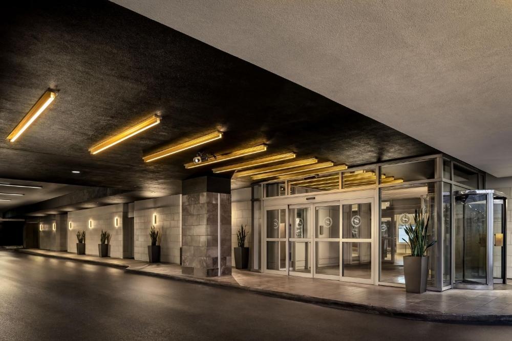 Le Centre Sheraton Montreal Hotel